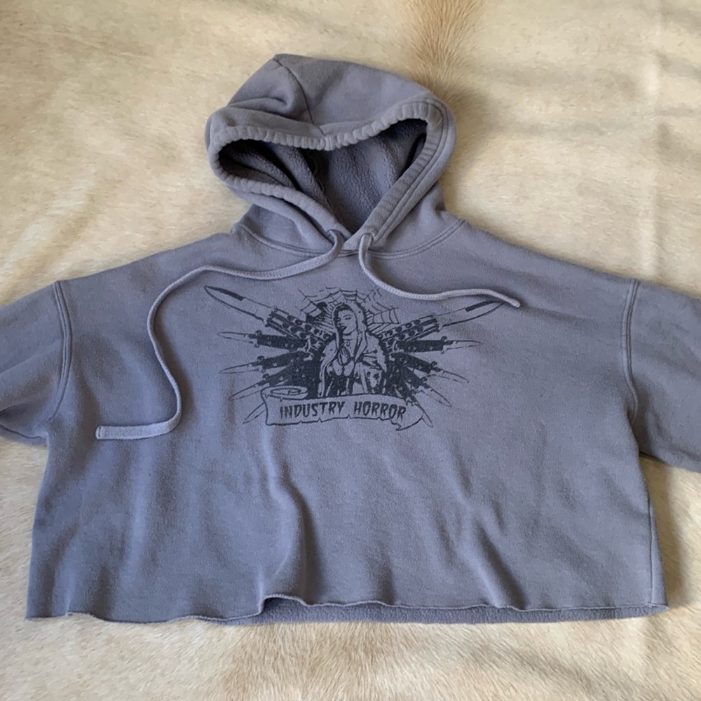 INDUSTRY HORROR Crop Hooded Gray SWEATSHIRT